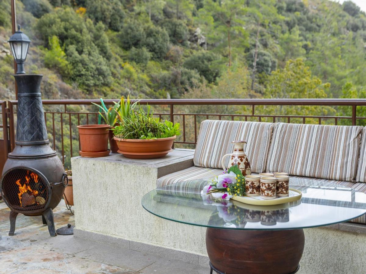 Troodos Riverside Cottage Kato Amiandos Exteriör bild